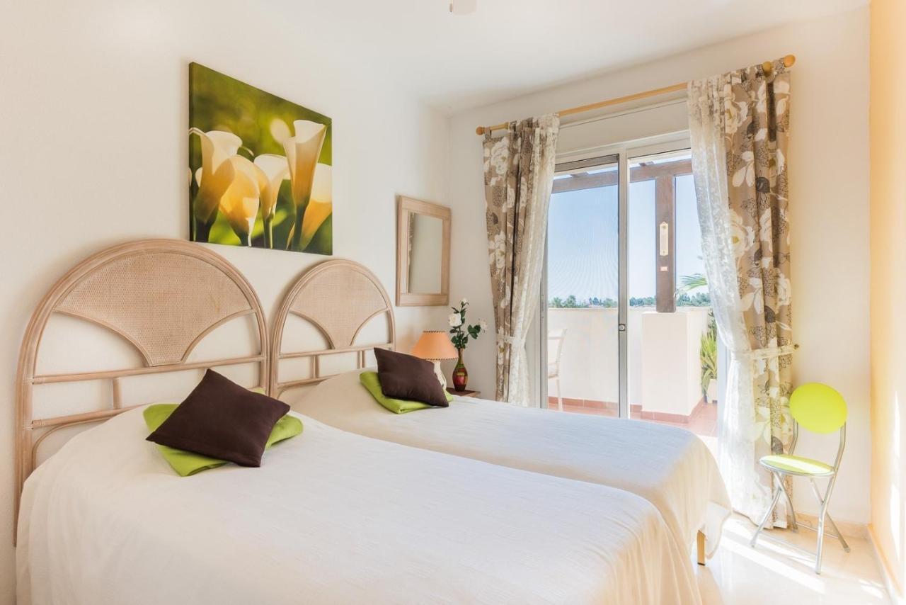 Wonderful Apartment 5 Minutes Flat Walk To The Centre Of La Cala De Mijas Luaran gambar